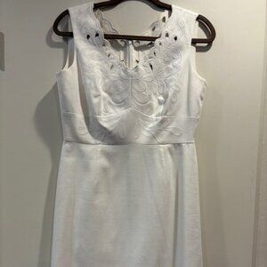 Tahari White Scalloped Embroidered Eyelet V-Neck Empire Dress
